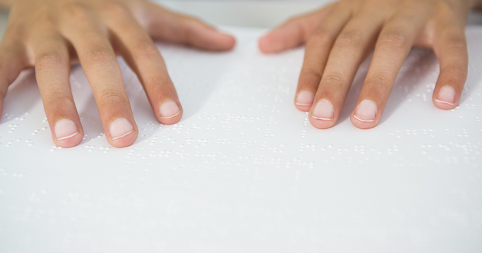 Descubre todo un mundo con los libros en braille para niños 📖